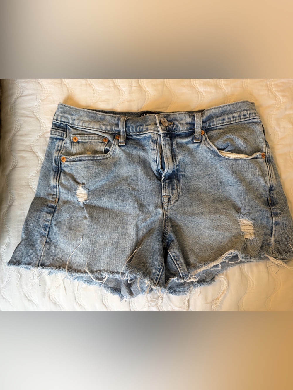 GAP Light Blue Denim 5" Short